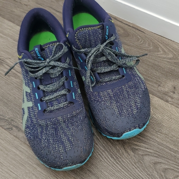 ASICS running shoe - womens - Picture 2 of 5